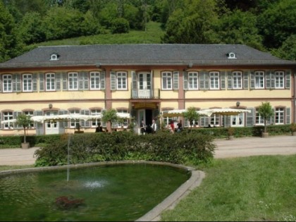 照片: Herrenhaus